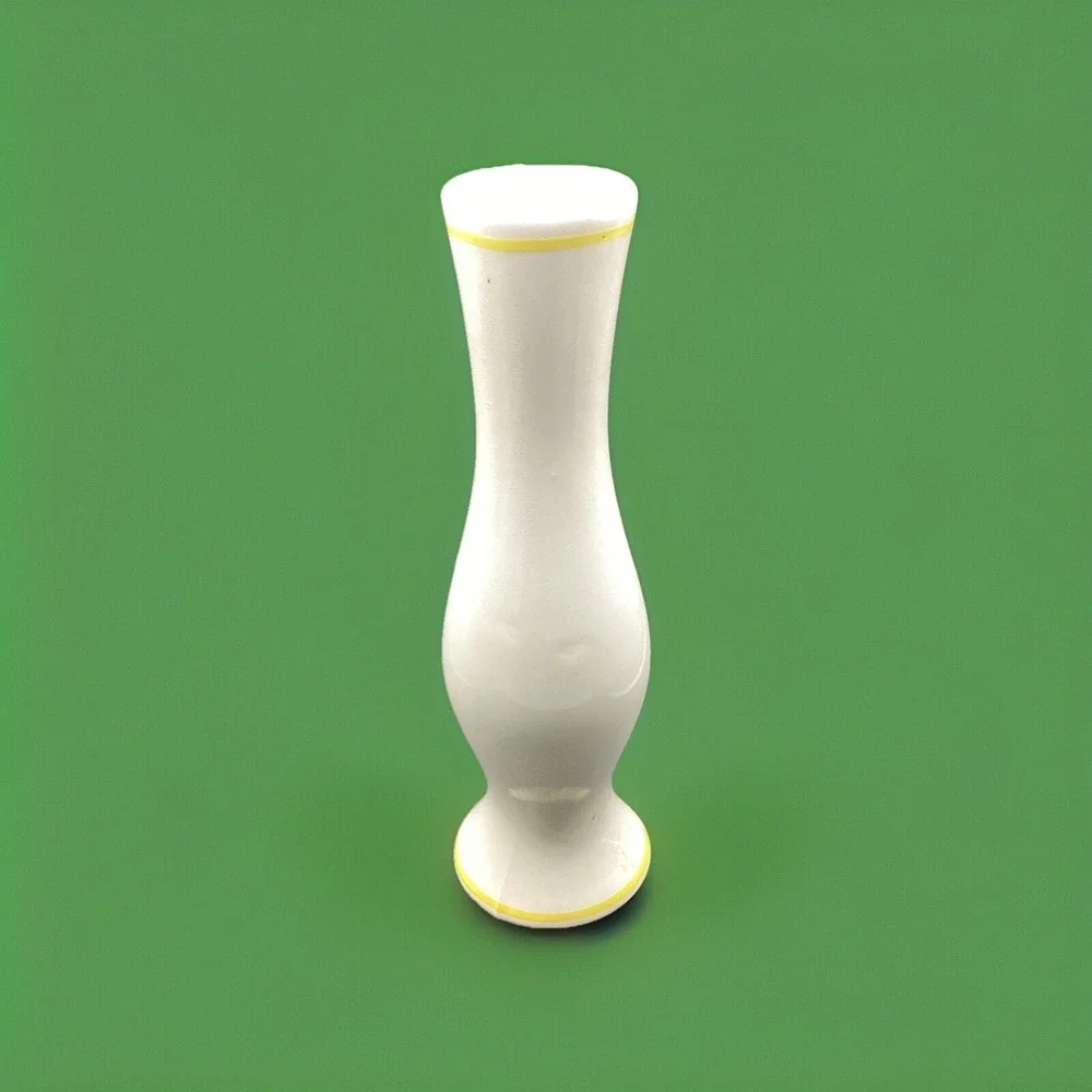 Vintage 1981 FTDA Portugal Ceramic Vase Yellow Flowers Floral‎ 8